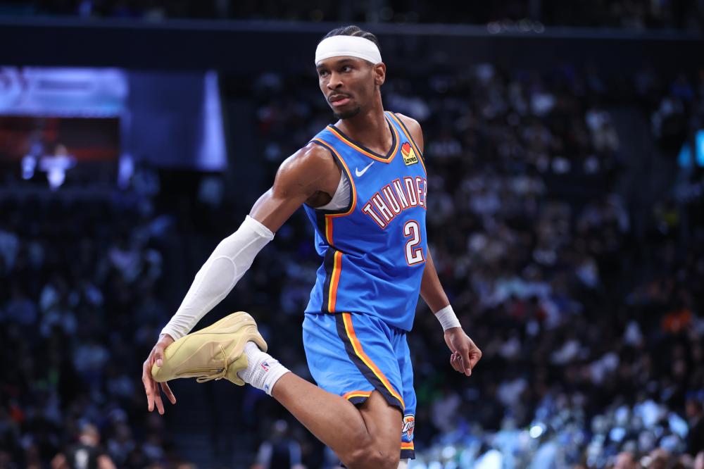 但背后的自 但背后的自