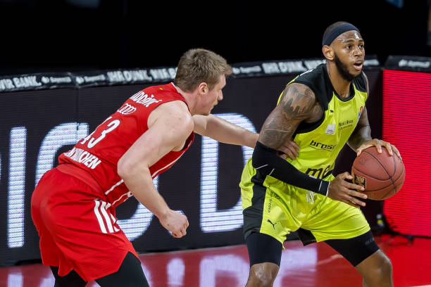 尤其在青年 尤其在青年